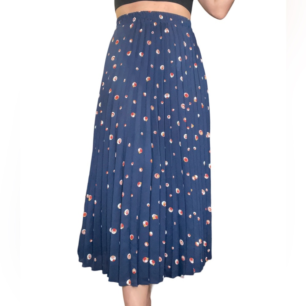 Pleated Calf Length Summer Skirt